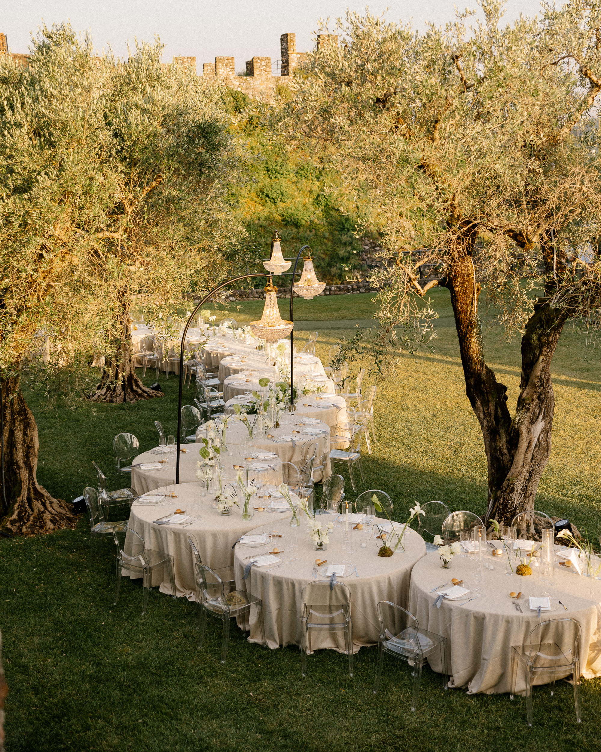 Best luxury wedding photographer in Italy